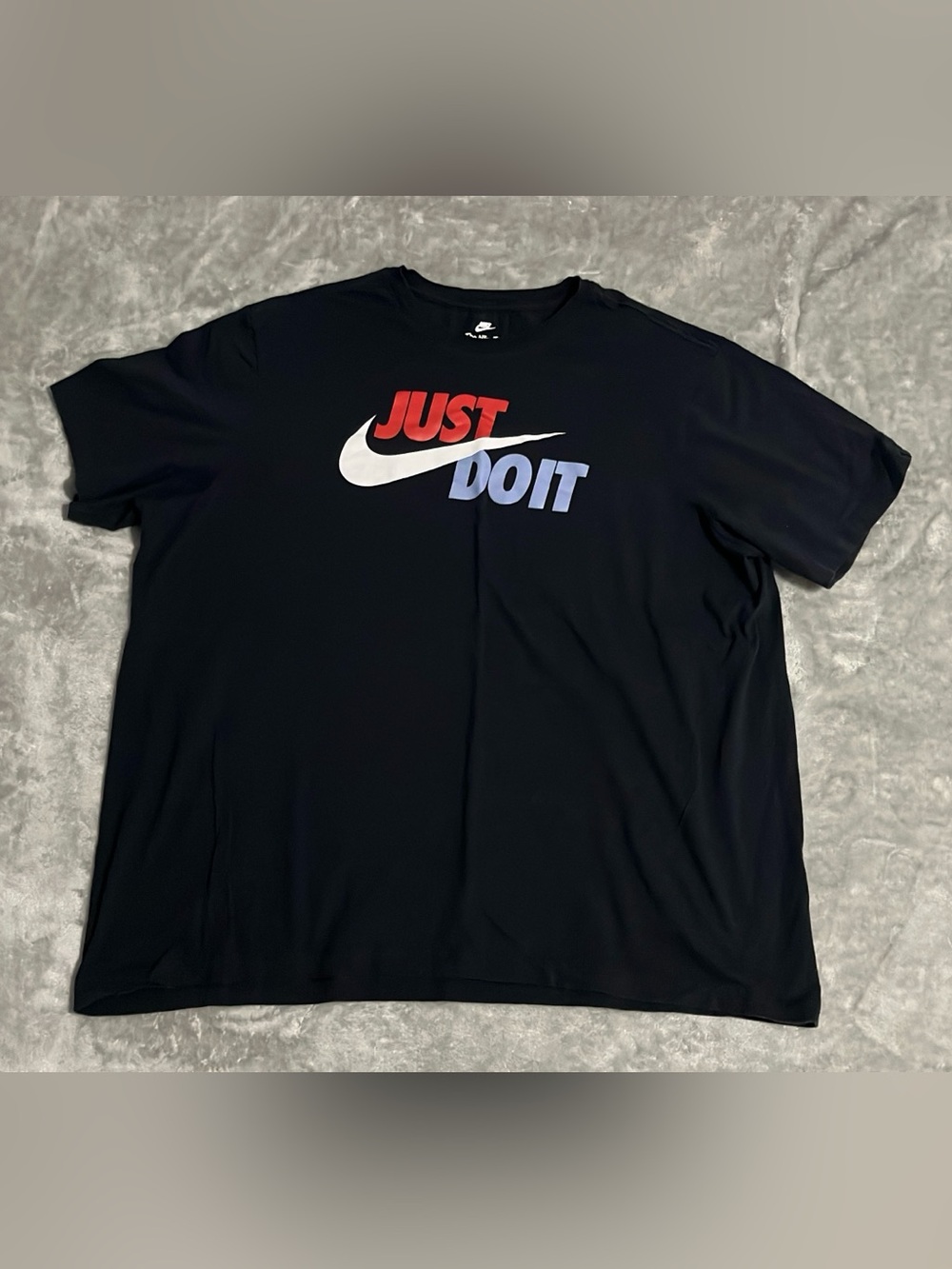 Nike The Nike Tee Men XXL Just Do It Graphic T Shirt Black Short Sleeve